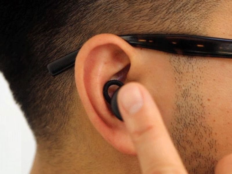 Sử Dụng Tai Nghe Goolge Pixel Buds